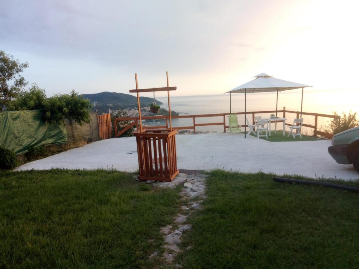 Una Terrazza Sul Mare アグローポリ エクステリア 写真