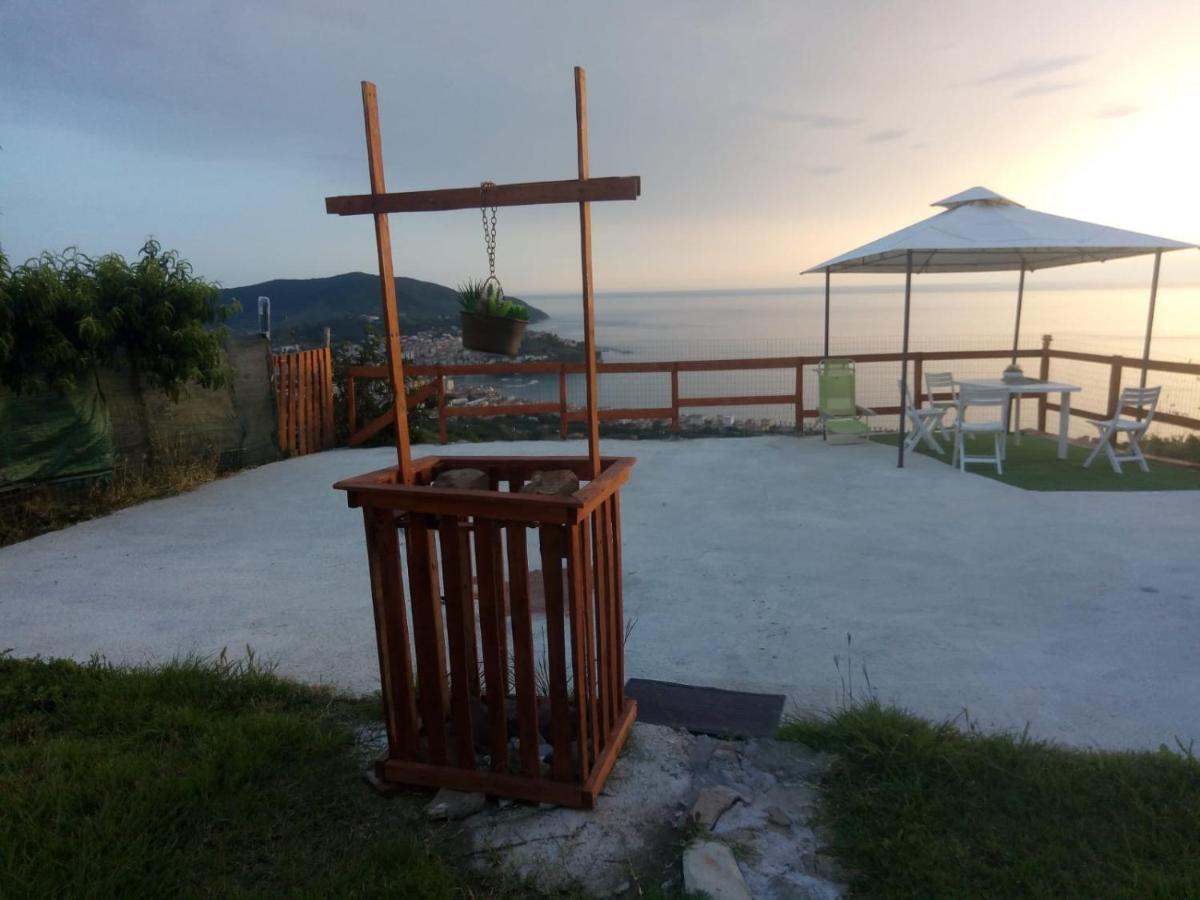 Una Terrazza Sul Mare アグローポリ エクステリア 写真