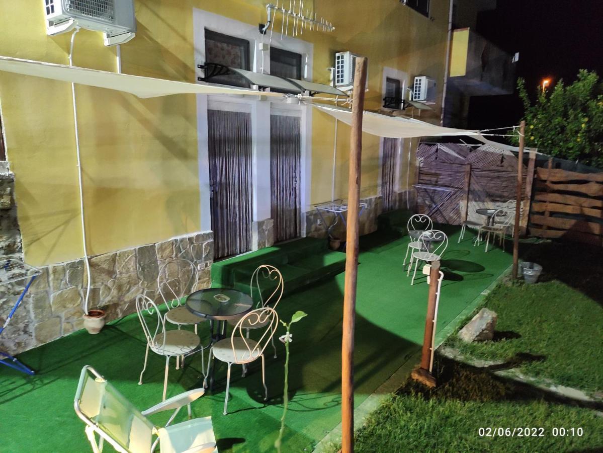Una Terrazza Sul Mare アグローポリ エクステリア 写真