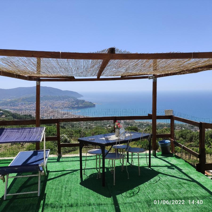 Una Terrazza Sul Mare アグローポリ エクステリア 写真